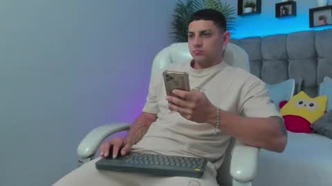alex online show from 05/15/26, 12:01