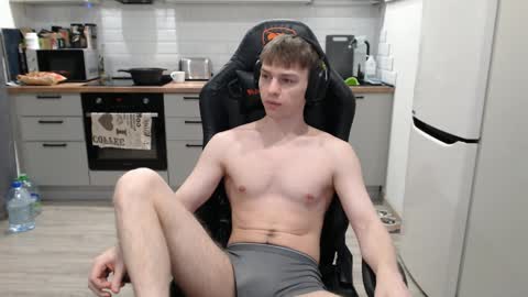 Alex online show from 01/25/25, 03:40