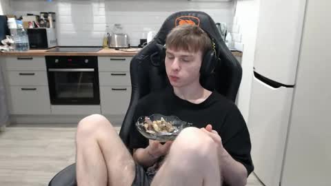 Alex online show from 02/09/25, 07:41