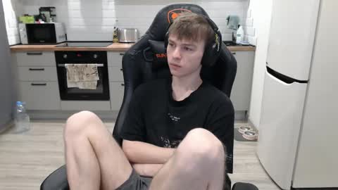 Alex online show from 02/17/25, 03:47