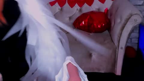 alex_howell online show from 02/05/25, 03:34