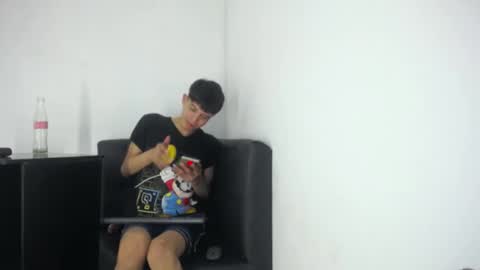 alex_it0 online show from 05/12/26, 11:46