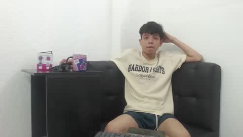alex_it0 online show from 05/22/26, 01:50