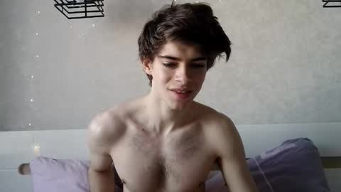 Snapshot of alex_man_01 chatting on 03/04/26, 06:19 Alex online show from 03/04/26, 06:19