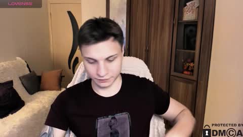 alex_milson online show from 11/13/25, 07:02