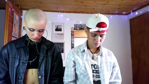 Alex online show from 02/01/25, 06:51