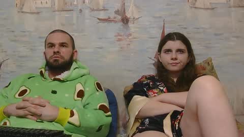 Alex and Sarah online show from 04/11/26, 11:31