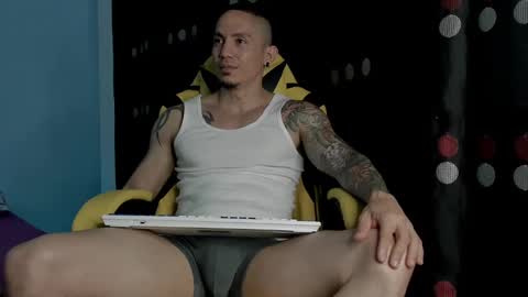 alex_sthorm online show from 02/11/25, 02:03