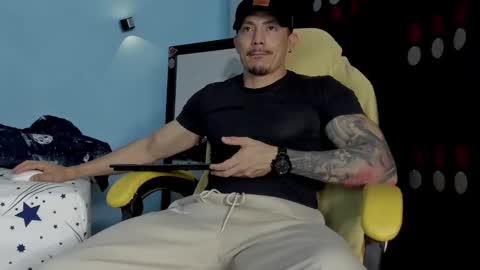 alex_sthorm online show from 01/17/26, 04:39