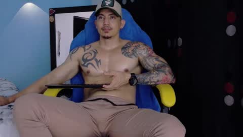 alex_sthorm online show from 02/25/26, 04:00