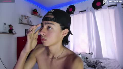 Alex online show from 01/09/25, 01:13