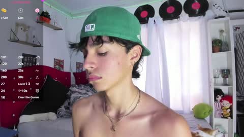 Alex online show from 02/05/25, 01:54