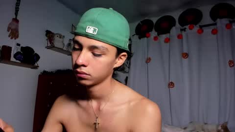 Alex online show from 10/04/25, 02:04