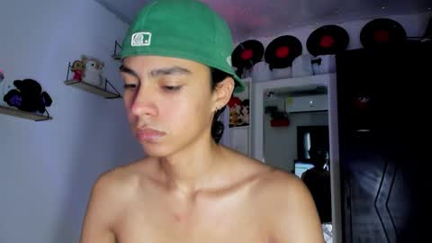 Alex online show from 11/11/25, 04:18