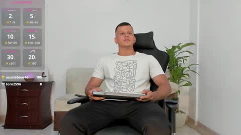 Alex Towers online show from 10/12/25, 11:37