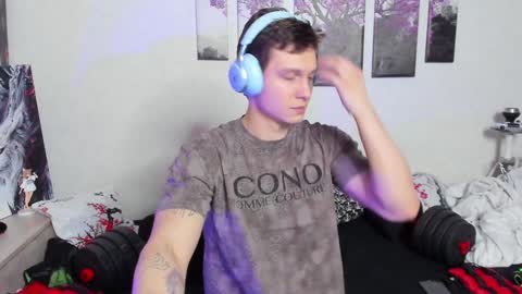 Alex WandHot online show from 02/05/25, 11:23