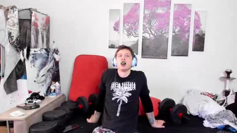 Alex WandHot online show from 02/14/25, 11:10