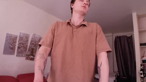 Alex WandHot online show from 05/04/26, 08:32