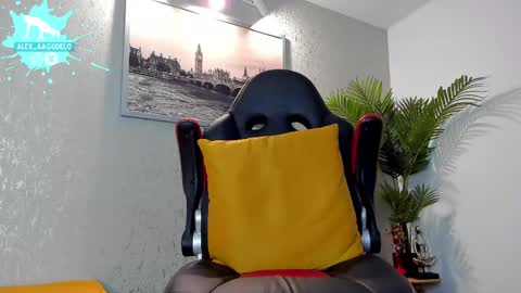 x   online show from 02/21/25, 10:17