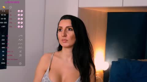 Alexa  online show from 03/05/25, 03:29