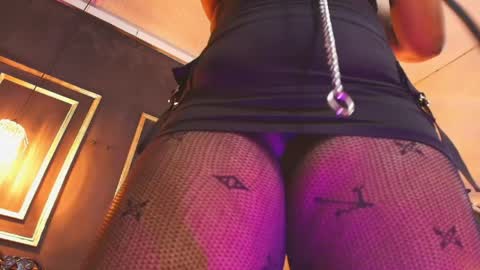 Snapshot of alexa_cruz__ chatting on 04/01/26, 01:41 Alexa online show from 04/01/26, 01:41