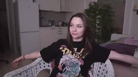 Snapshot of alexa_feels chatting on 10/26/25, 03:40 Little Duck homie online show from 10/26/25, 03:40