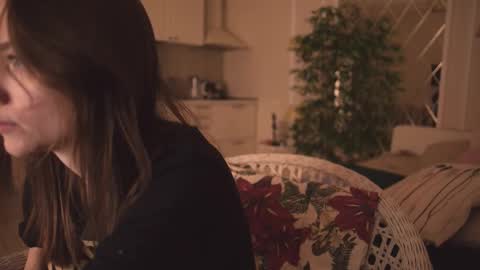 Snapshot of alexa_feels chatting on 11/15/25, 04:25 Little Duck homie online show from 11/15/25, 04:25