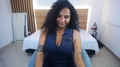 Alexa Forbes online show from 05/06/26, 03:46