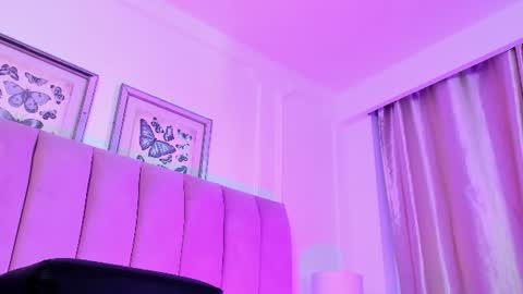 Snapshot of alexa_fox669 chatting on 07/14/26, 02:01 Alexa online show from 07/14/26, 02:01