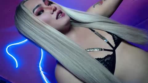 alexa_hansung online show from 01/18/26, 06:23