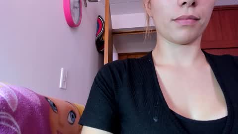 alexa latina online show from 02/02/26, 05:22