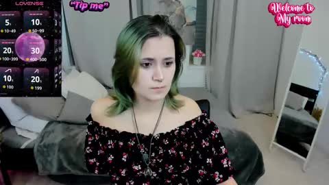 alexa_lexi online show from 10/05/25, 11:08