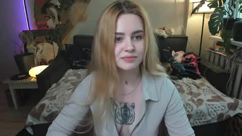 Snapshot of alexa_pirs chatting on 04/24/26, 01:57 alexa_pirs online show from 04/24/26, 01:57