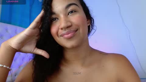 Snapshot of alexa_priincess chatting on 11/18/25, 05:17 online show from 11/18/25, 05:17