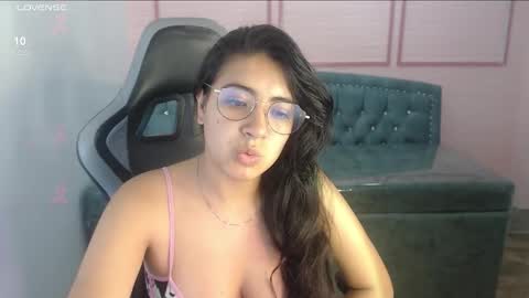 Alexandra online show from 09/10/25, 11:54