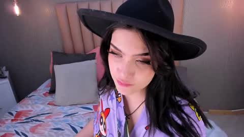 Alexa Thaylor online show from 01/21/25, 08:21