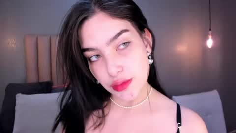 Alexa Thaylor online show from 01/30/25, 02:58