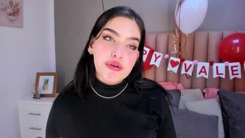 Alexa Thaylor online show from 02/16/25, 08:22