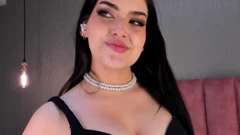 Alexa Thaylor online show from 11/07/25, 07:14