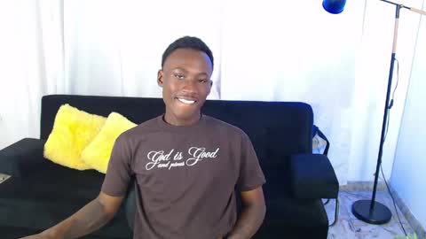 Alexandro online show from 05/23/26, 01:37