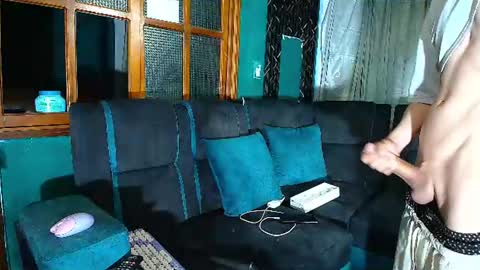 Alexa  y tom online show from 08/08/26, 01:19