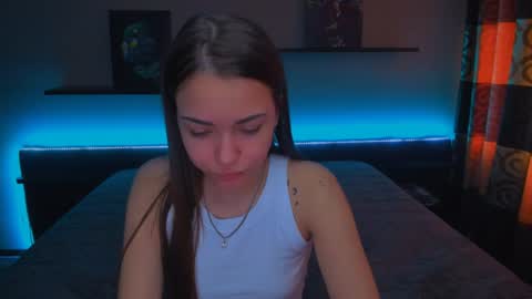 Snapshot of alexabarkley chatting on 01/30/25, 03:22 angel online show from 01/30/25, 03:22