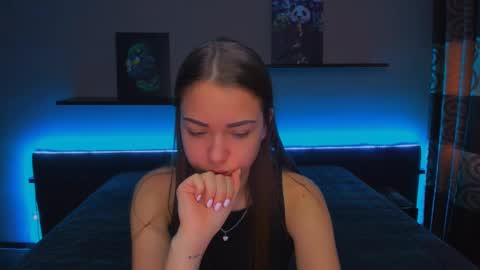 Snapshot of alexabarkley chatting on 02/12/25, 03:18 angel online show from 02/12/25, 03:18