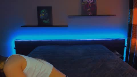 Snapshot of alexabarkley chatting on 02/27/25, 03:14 angel online show from 02/27/25, 03:14