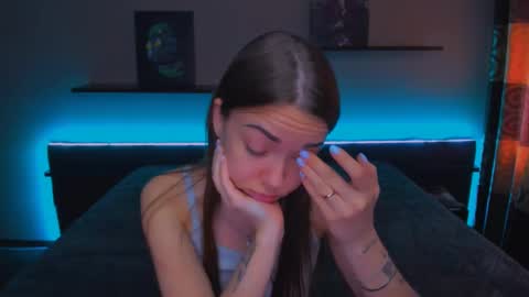 Snapshot of alexabarkley chatting on 03/03/25, 06:48 angel online show from 03/03/25, 06:48