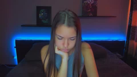 Snapshot of alexabarkley chatting on 10/09/25, 12:19 angel online show from 10/09/25, 12:19