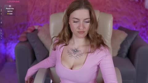 Snapshot of alexafleur chatting on 02/01/26, 08:18 alexafleur online show from 02/01/26, 08:18