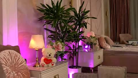 Alexa  online show from 02/13/25, 10:11