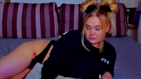 AlexaLaVibes online show from 04/14/26, 07:58