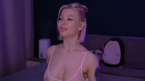 Snapshot of alexamason chatting on 03/01/25, 04:58 Alexa Mason online show from 03/01/25, 04:58